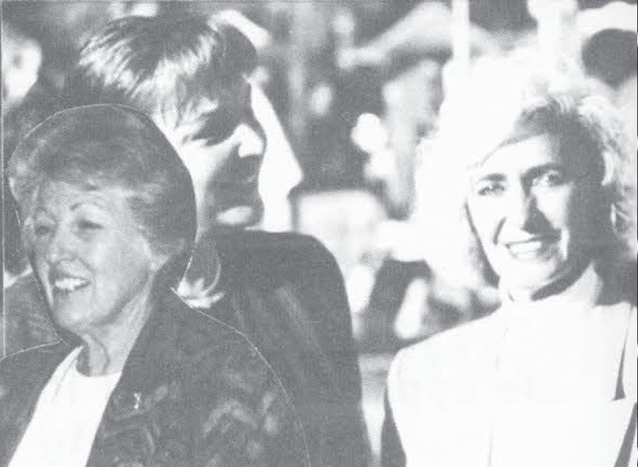 Los Encino and Long Beach Kennel Clubs, 1999